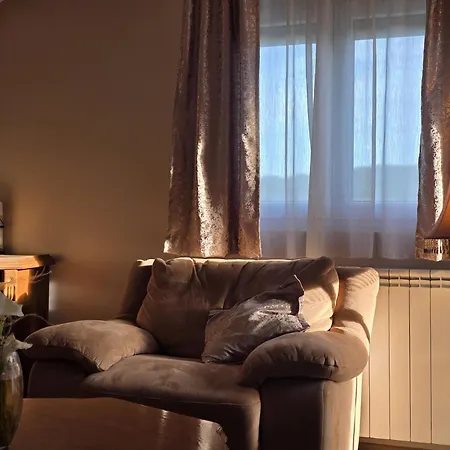 Wildstone Krusi - Pool & Apartament *