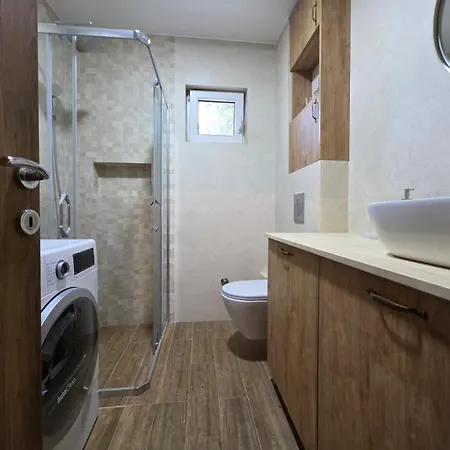 Wildstone Krusi - Pool & Podgorica